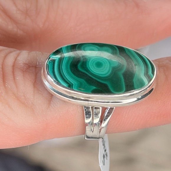 Congo Malachite Ring • Solid 925 Sterling Silver • Size 5 - Picture 4 of 6